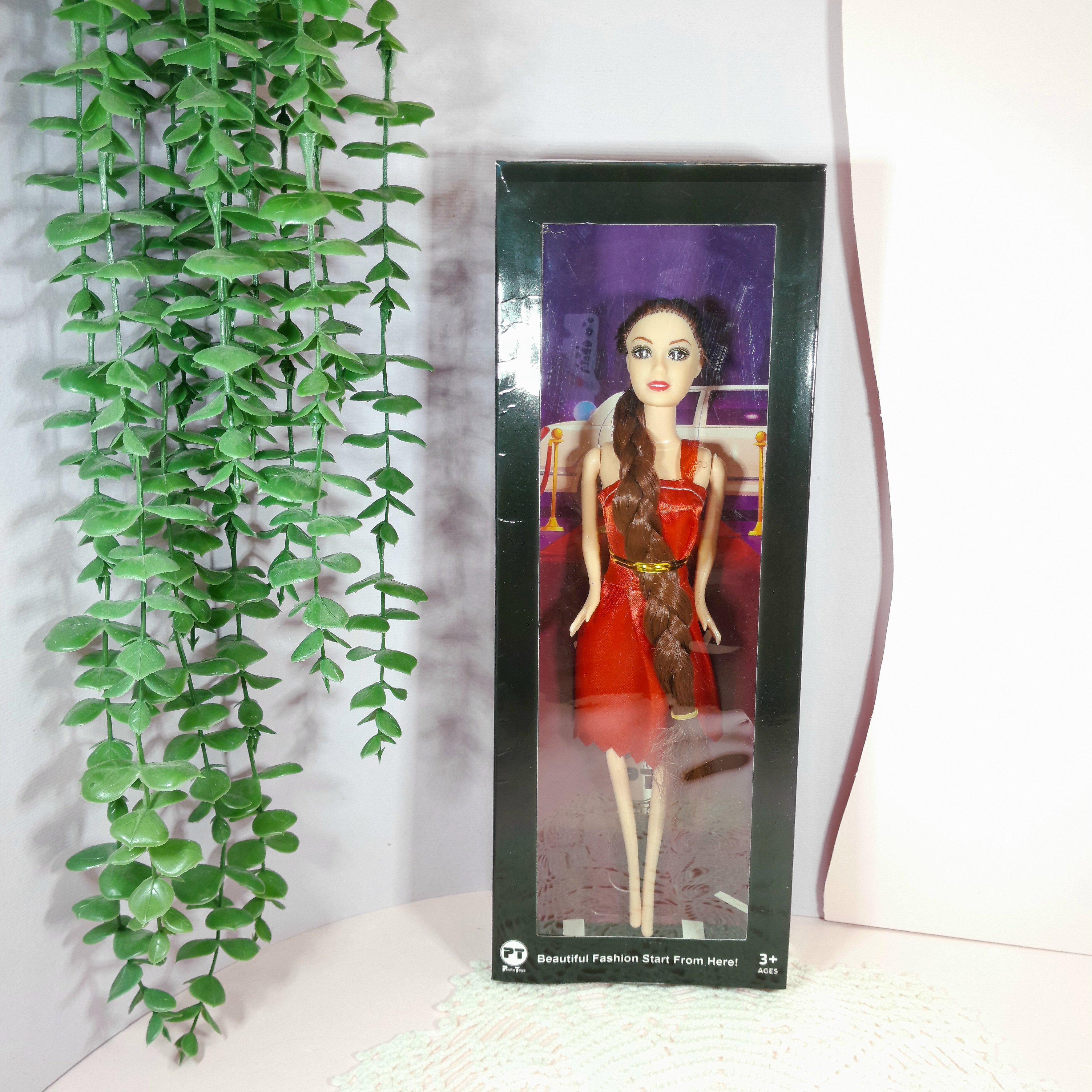 عروسک باربی ساده جعبه دار